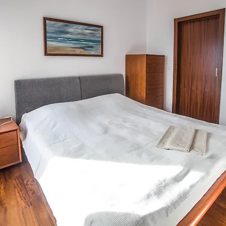 Apartament Nad Zatoka ヤスタルニャ