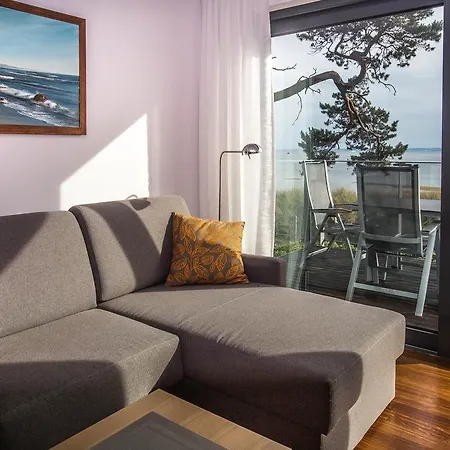 アパート Apartament Nad Zatoka ヤスタルニャ